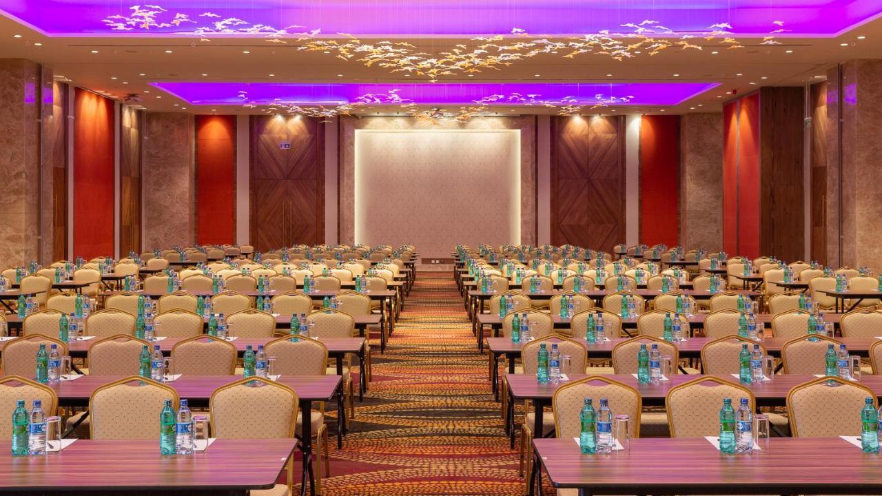 Emara Ole-Sereni Nairobi Exterior photo
